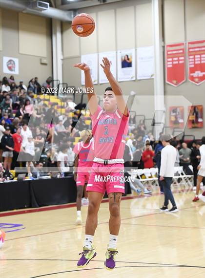 Thumbnail 3 in San Ysidro (CA) vs. Perry (AZ) - (Hoophall West) - Warmups and Intros photogallery.