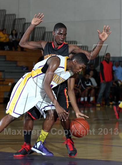 Thumbnail 3 in Lynwood vs. Dominguez photogallery.