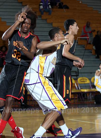 Thumbnail 2 in Lynwood vs. Dominguez photogallery.