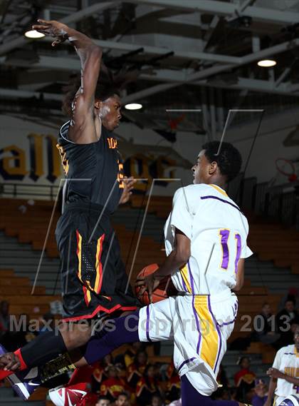 Thumbnail 1 in Lynwood vs. Dominguez photogallery.
