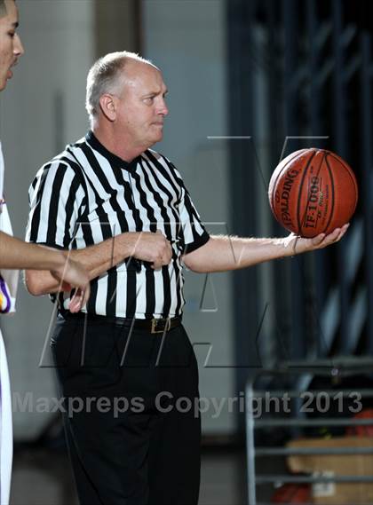 Thumbnail 3 in Lynwood vs. Dominguez photogallery.
