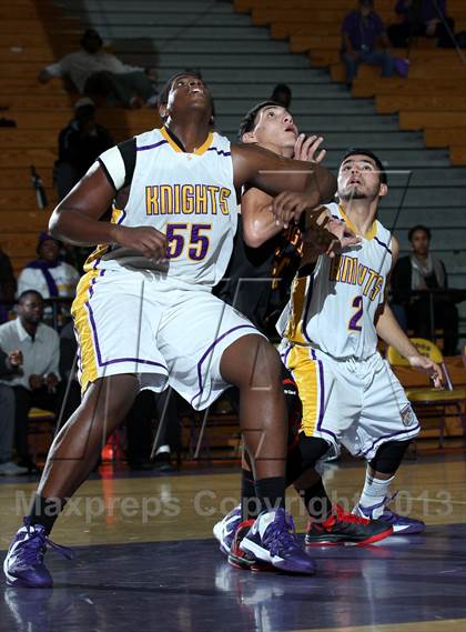 Thumbnail 3 in Lynwood vs. Dominguez photogallery.