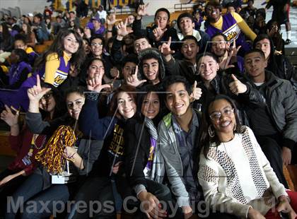 Thumbnail 2 in Lynwood vs. Dominguez photogallery.
