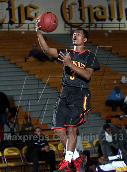 Thumbnail 2 in Lynwood vs. Dominguez photogallery.