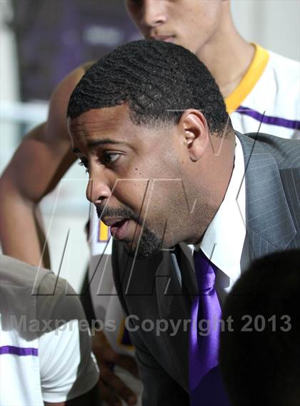Thumbnail 3 in Lynwood vs. Dominguez photogallery.
