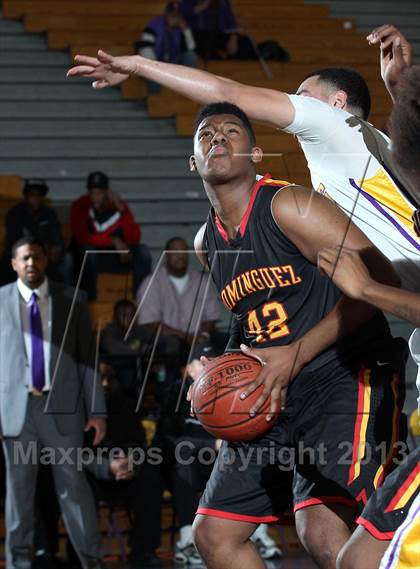 Thumbnail 2 in Lynwood vs. Dominguez photogallery.