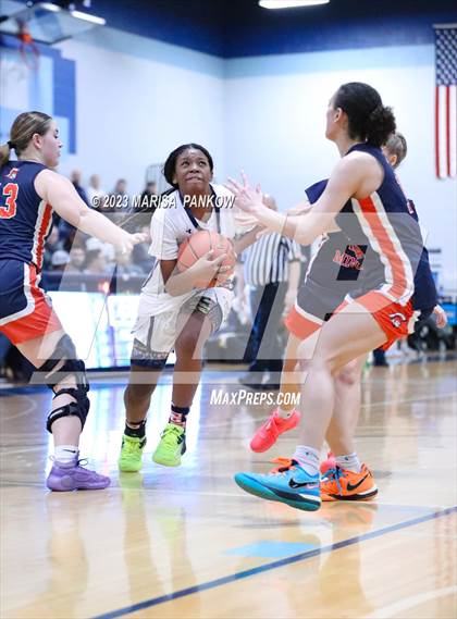 Thumbnail 3 in Bishop Grimes vs East Syracuse Minoa photogallery.