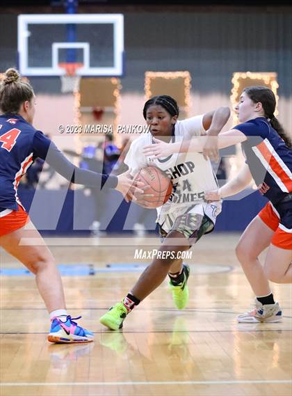 Thumbnail 3 in Bishop Grimes vs East Syracuse Minoa photogallery.