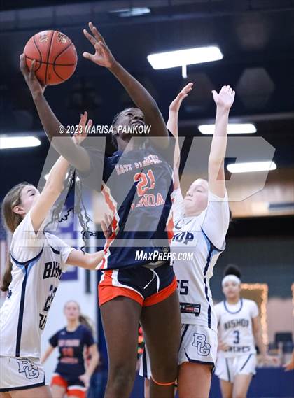 Thumbnail 1 in Bishop Grimes vs East Syracuse Minoa photogallery.