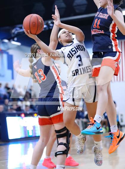 Thumbnail 3 in Bishop Grimes vs East Syracuse Minoa photogallery.
