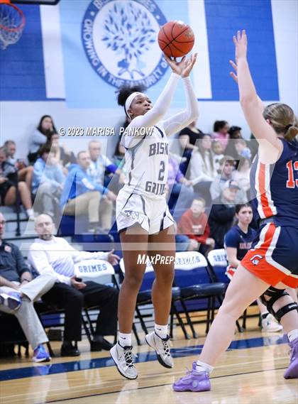 Thumbnail 3 in Bishop Grimes vs East Syracuse Minoa photogallery.