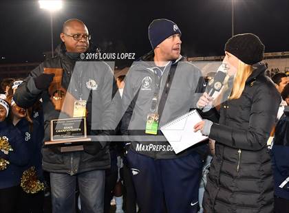 Thumbnail 1 in De La Salle vs. St. John Bosco (CIF State Open Division Final) photogallery.