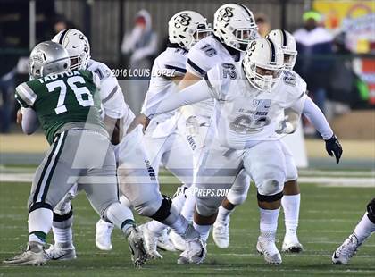 Thumbnail 1 in De La Salle vs. St. John Bosco (CIF State Open Division Final) photogallery.