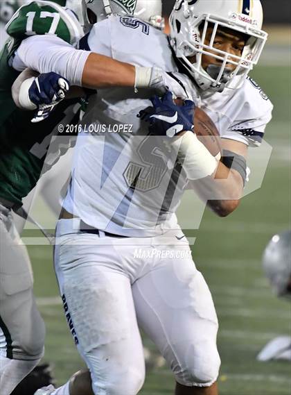 Thumbnail 2 in De La Salle vs. St. John Bosco (CIF State Open Division Final) photogallery.