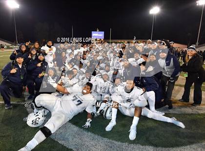 Thumbnail 1 in De La Salle vs. St. John Bosco (CIF State Open Division Final) photogallery.