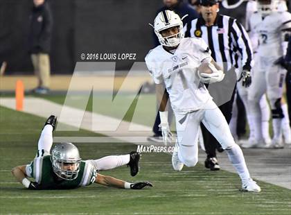 Thumbnail 1 in De La Salle vs. St. John Bosco (CIF State Open Division Final) photogallery.