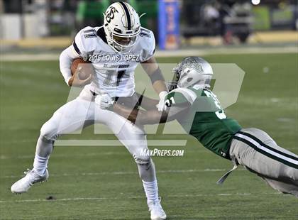 Thumbnail 2 in De La Salle vs. St. John Bosco (CIF State Open Division Final) photogallery.