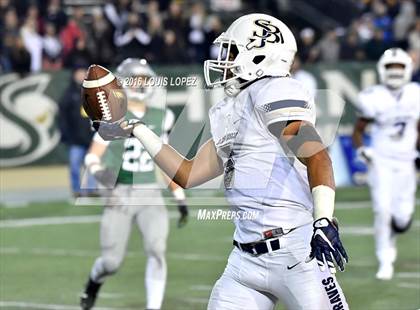 Thumbnail 2 in De La Salle vs. St. John Bosco (CIF State Open Division Final) photogallery.