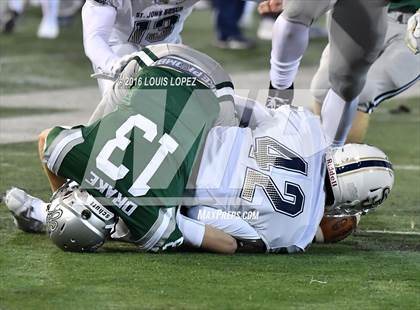 Thumbnail 2 in De La Salle vs. St. John Bosco (CIF State Open Division Final) photogallery.