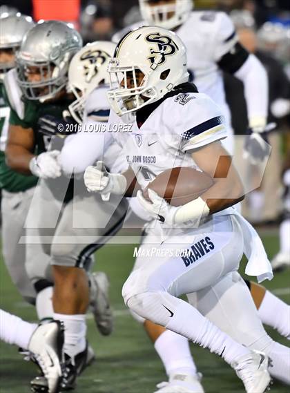 Thumbnail 2 in De La Salle vs. St. John Bosco (CIF State Open Division Final) photogallery.