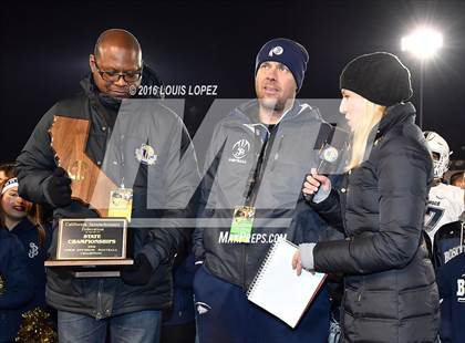 Thumbnail 2 in De La Salle vs. St. John Bosco (CIF State Open Division Final) photogallery.