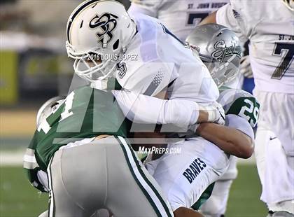 Thumbnail 3 in De La Salle vs. St. John Bosco (CIF State Open Division Final) photogallery.