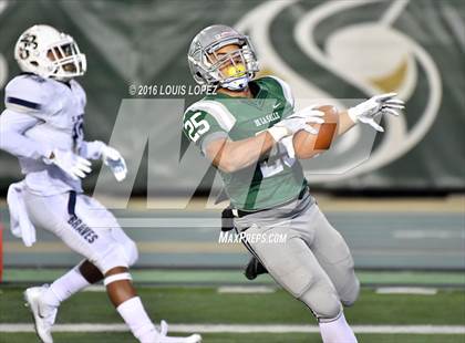 Thumbnail 3 in De La Salle vs. St. John Bosco (CIF State Open Division Final) photogallery.