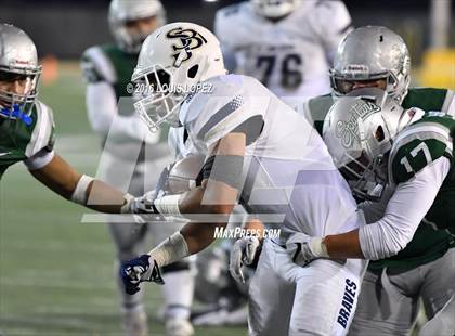Thumbnail 3 in De La Salle vs. St. John Bosco (CIF State Open Division Final) photogallery.