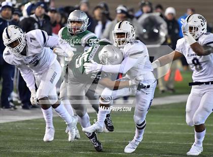 Thumbnail 3 in De La Salle vs. St. John Bosco (CIF State Open Division Final) photogallery.