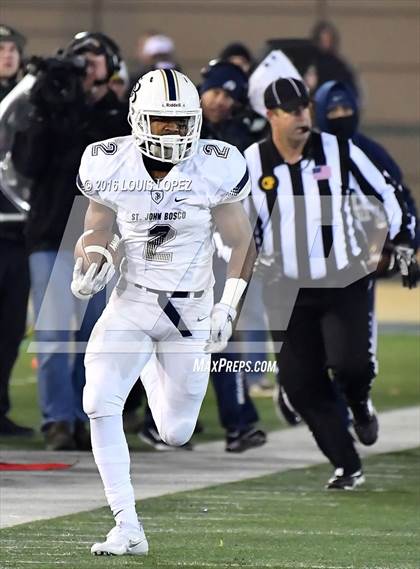 Thumbnail 2 in De La Salle vs. St. John Bosco (CIF State Open Division Final) photogallery.