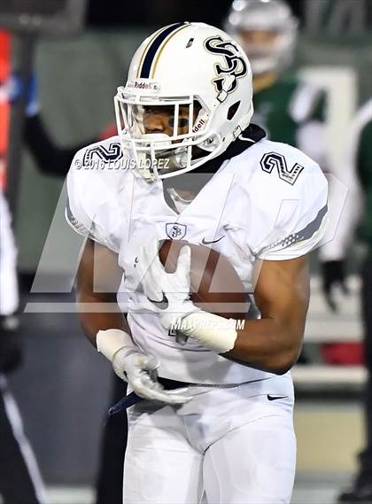 Thumbnail 1 in De La Salle vs. St. John Bosco (CIF State Open Division Final) photogallery.