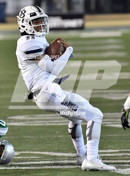 Thumbnail 2 in De La Salle vs. St. John Bosco (CIF State Open Division Final) photogallery.