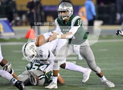 Thumbnail 1 in De La Salle vs. St. John Bosco (CIF State Open Division Final) photogallery.