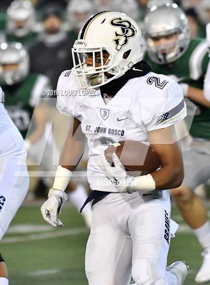 Thumbnail 1 in De La Salle vs. St. John Bosco (CIF State Open Division Final) photogallery.