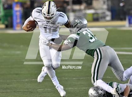 Thumbnail 2 in De La Salle vs. St. John Bosco (CIF State Open Division Final) photogallery.