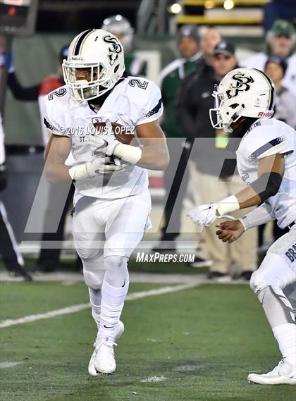 Thumbnail 3 in De La Salle vs. St. John Bosco (CIF State Open Division Final) photogallery.