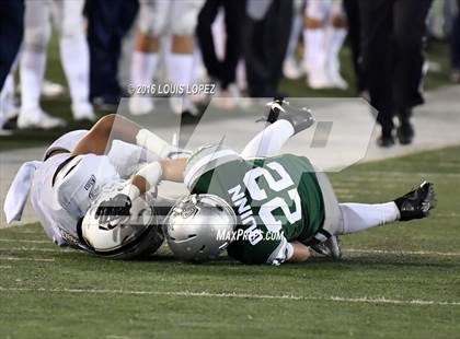 Thumbnail 1 in De La Salle vs. St. John Bosco (CIF State Open Division Final) photogallery.