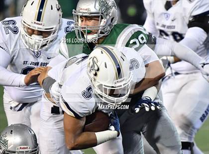 Thumbnail 3 in De La Salle vs. St. John Bosco (CIF State Open Division Final) photogallery.