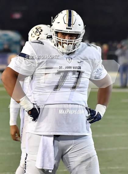 Thumbnail 3 in De La Salle vs. St. John Bosco (CIF State Open Division Final) photogallery.