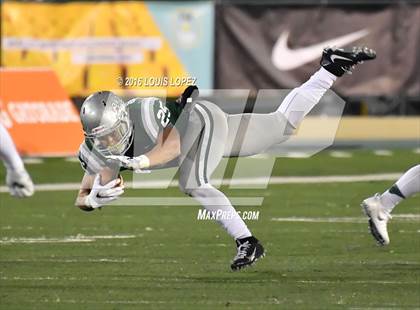 Thumbnail 2 in De La Salle vs. St. John Bosco (CIF State Open Division Final) photogallery.