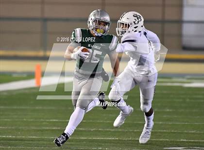 Thumbnail 1 in De La Salle vs. St. John Bosco (CIF State Open Division Final) photogallery.