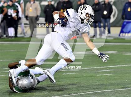 Thumbnail 2 in De La Salle vs. St. John Bosco (CIF State Open Division Final) photogallery.