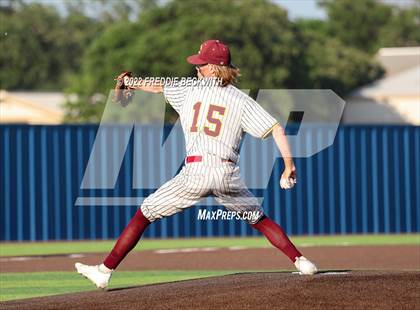 Thumbnail 2 in Collinsville vs. Petrolia (UIL 2A Area Playoff) photogallery.