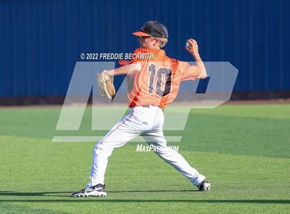 Thumbnail 2 in Collinsville vs. Petrolia (UIL 2A Area Playoff) photogallery.