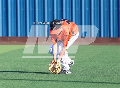 Thumbnail 1 in Collinsville vs. Petrolia (UIL 2A Area Playoff) photogallery.