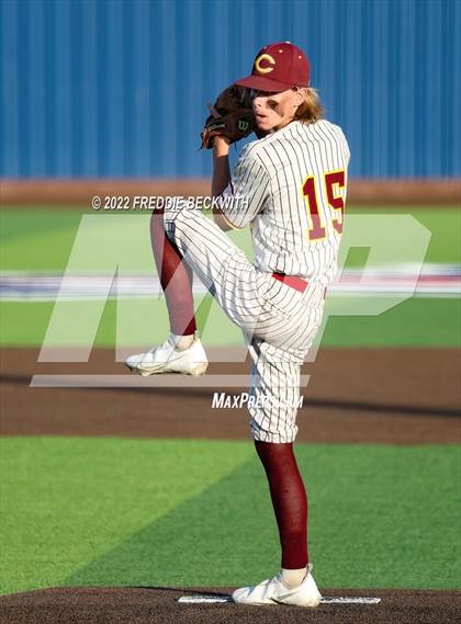 Thumbnail 2 in Collinsville vs. Petrolia (UIL 2A Area Playoff) photogallery.