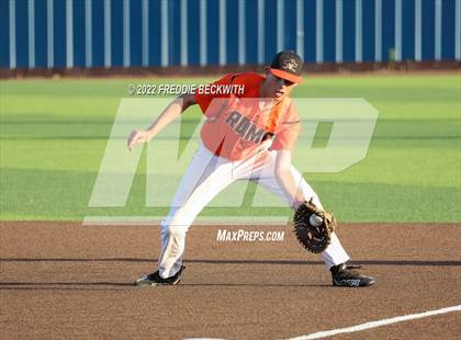 Thumbnail 1 in Collinsville vs. Petrolia (UIL 2A Area Playoff) photogallery.