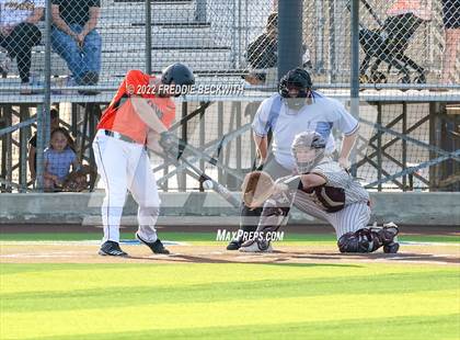 Thumbnail 1 in Collinsville vs. Petrolia (UIL 2A Area Playoff) photogallery.