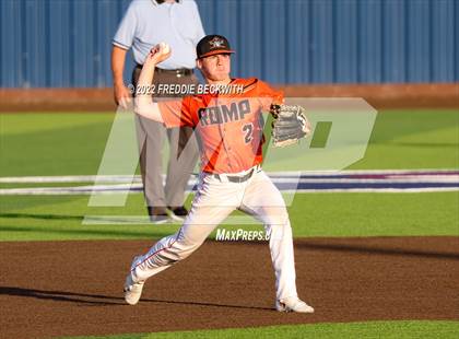 Thumbnail 1 in Collinsville vs. Petrolia (UIL 2A Area Playoff) photogallery.