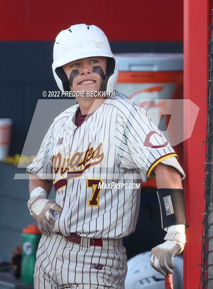 Thumbnail 1 in Collinsville vs. Petrolia (UIL 2A Area Playoff) photogallery.